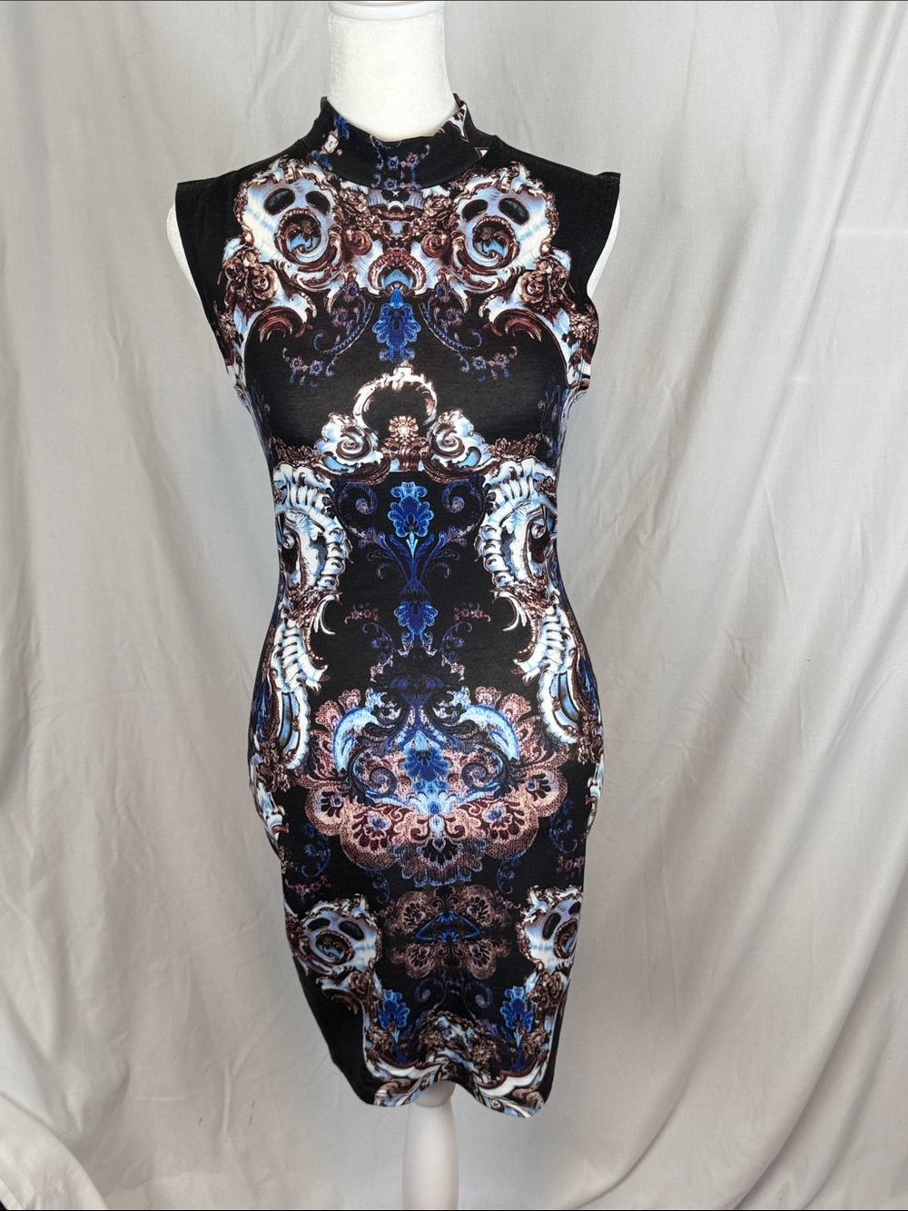 Women's Forever 21 Bodycon Sleeveless Mock Neck Midi Dress Baroque Print Small